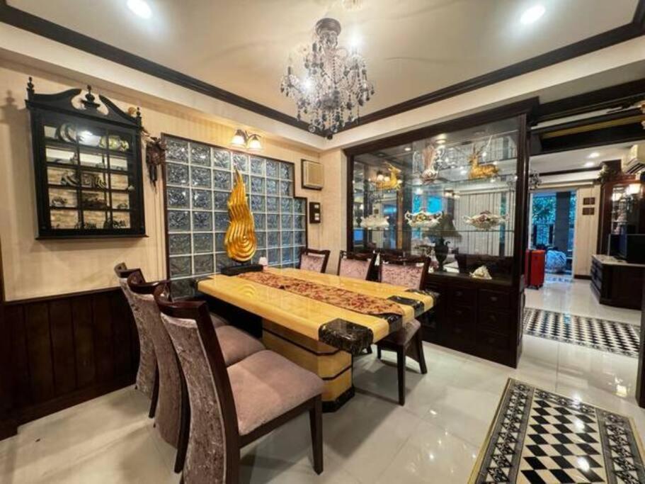曼谷独栋lat Phrao精品别墅 Căn hộ Bangkok
