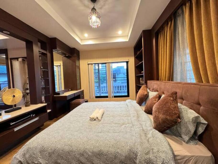 曼谷独栋lat Phrao精品别墅 Căn hộ *