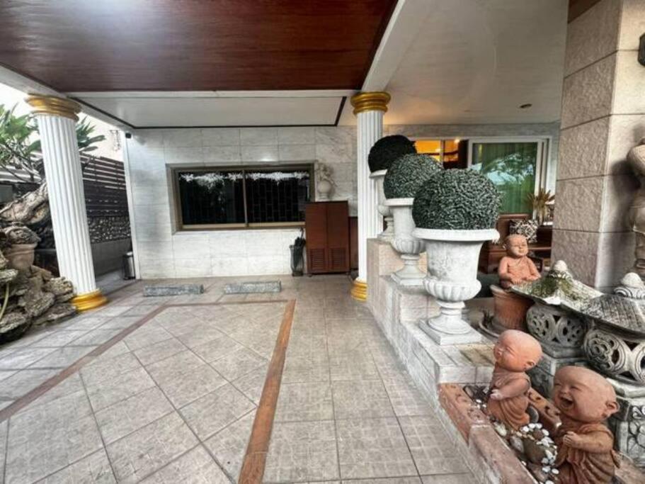 曼谷独栋lat Phrao精品别墅 Căn hộ